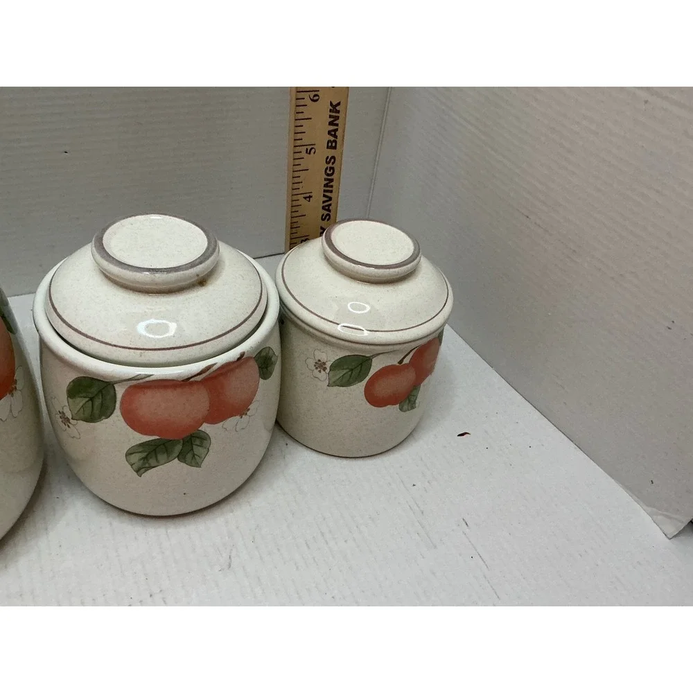 Mikasa Vintage Canister Set Fruit Panorama Country Classics 4pc Stoneware Cream